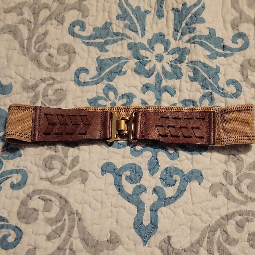 Elegant Brown and Tan Belt